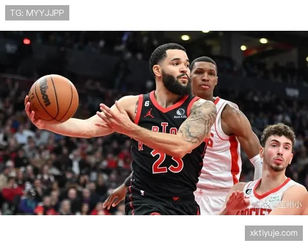 凯文·乐福挡拆制造空位，稳定三分命中提升球队进攻效率