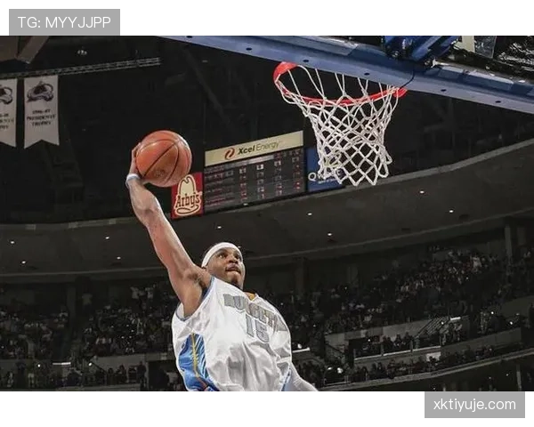 卡梅隆·安东尼利用无球跑动拉开空间提升球队外线得分效率