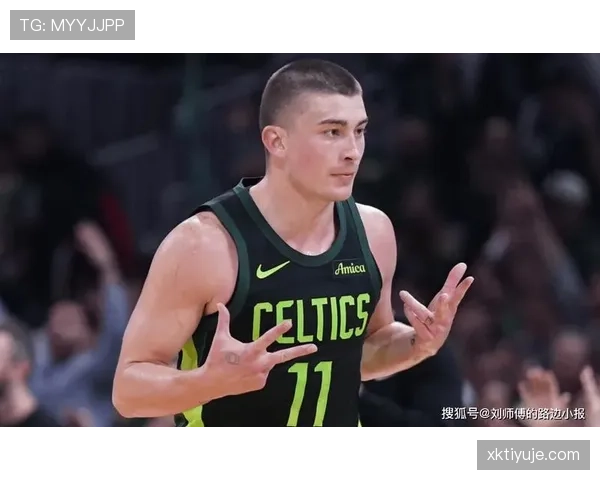 替补佩顿普里查德挡拆制造后卫错位，拉开外线成效